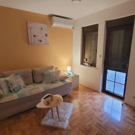 アパート Kata ズラティボール